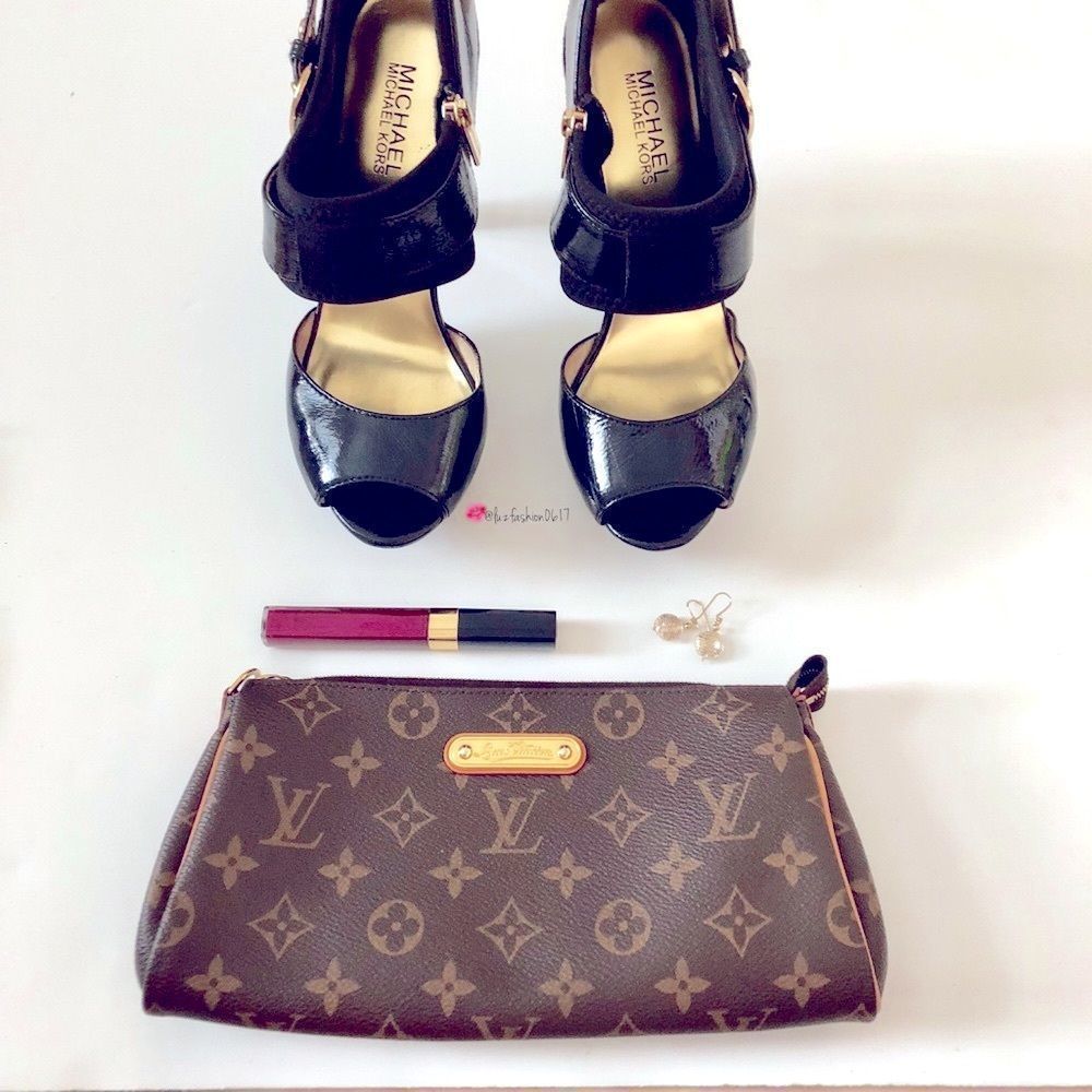 MICHAEL KORS Black Morgan Platform - Picture 2 of 8
